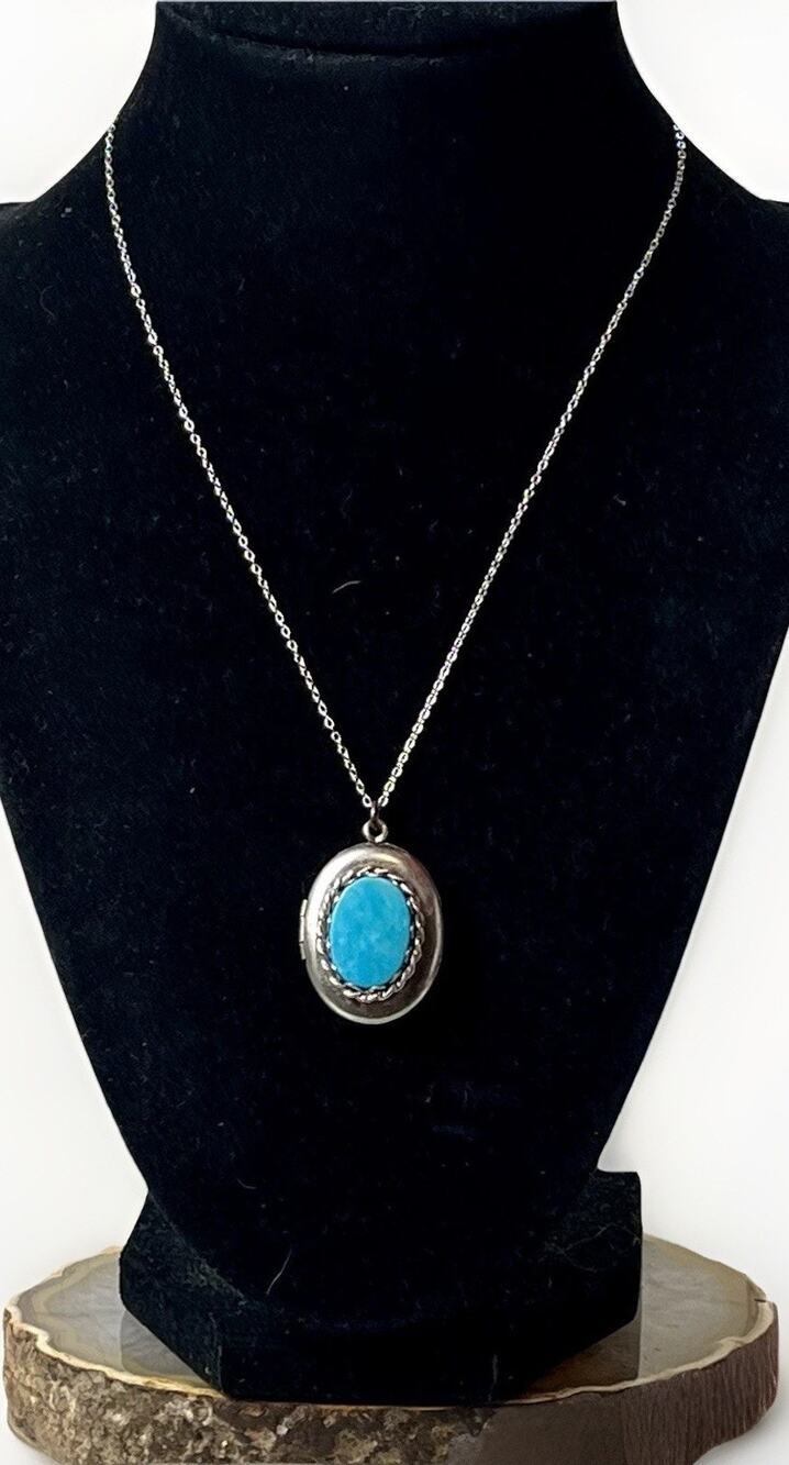 Vintage Sterling Silver Turquoise Locket Pendant Necklace 15” Southwestern
